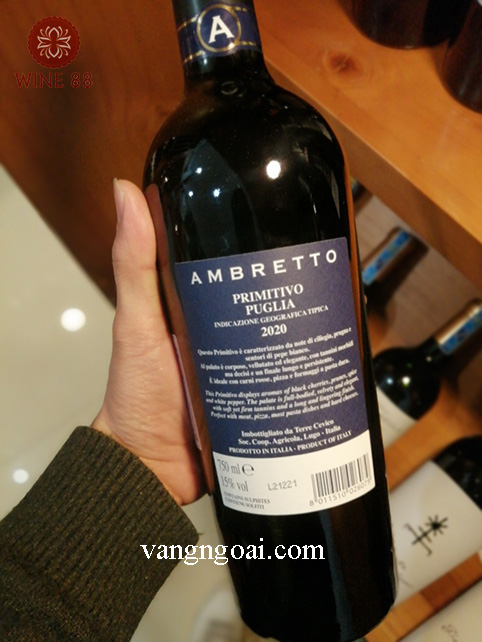 Rượu Vang Ý Ambretto 1975 